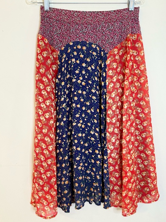 Meadow Rue by Anthropologie Dresses & Skirts - Meadow Rue by Anthropologie floral patchwork midi skirt SZ 4